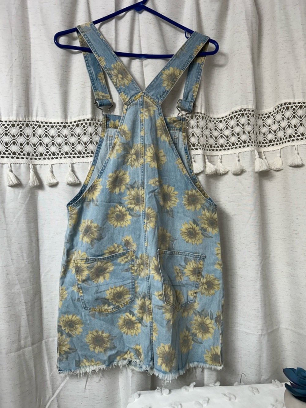 American Eagle Outfitters Light Blue Sunflower Denim Overalls - Picture 5 of 5